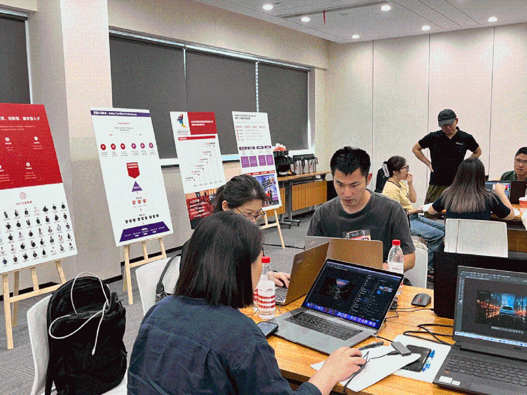 通过课程，老师们逐渐 从警惕AI、误解AI、担忧AI 到了解AI、理解AI、掌握AI 完成了 从实战技术到创意思维的飞跃成长 从先进理论到企业实训的深度联结 更有老师惊叹道： 我本想来打个酱油，没想到真香了？ 这也太干货了吧？！